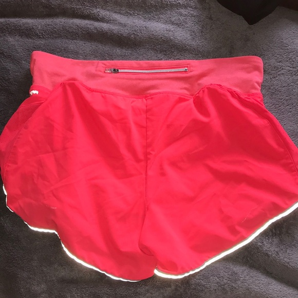 Champion Running Shorts - Picture 2 of 3